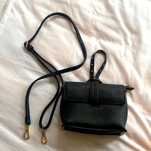 Black Purse wristlet and shoulder